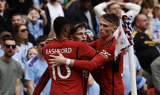 Manchester United stun Manchester City to win FA Cup final