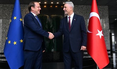 Turkish trade minister, EU commissioner discuss updating Customs Union