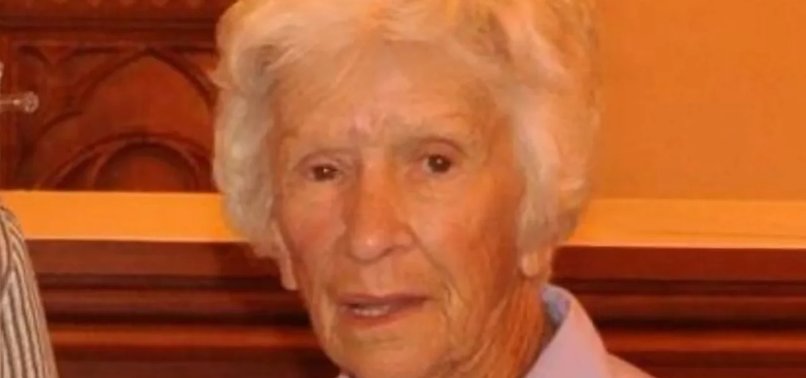 AUSTRALIAN 95-YEAR-OLD WOMAN TASERED BY POLICE DIES