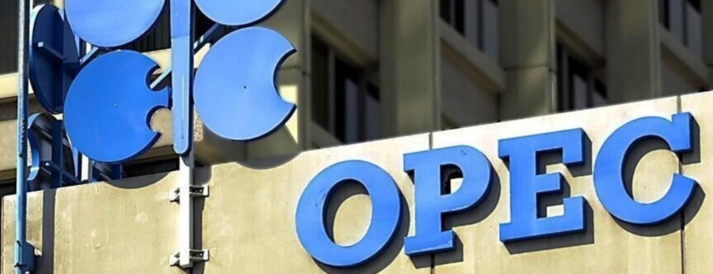 OPEC+ üyesi 7 ülke, haziranda petrol üretimini günlük 188 bin varil artıracak