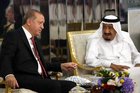 Erdoğan, çözüm turuna Suudi Arabistan’dan başladı