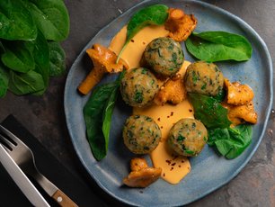 Mantar Kremalı Ispanaklı Köfte