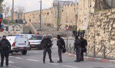Intervention in Eid prayer in Jerusalem