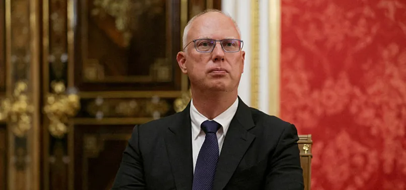 PUTINS ENVOY MEETS US TREASURY, ENERGY OFFICIALS, SOURCES SAY
