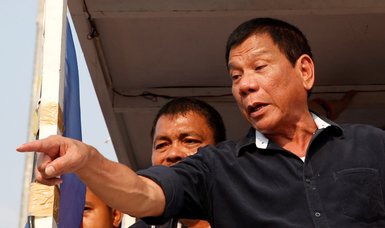 Duterte threatens to arrest Filipinos who refuse vaccination
