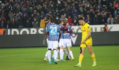 Trabzonspor stay firmly on title course in Turkish Super League with 4-2 win over Göztepe