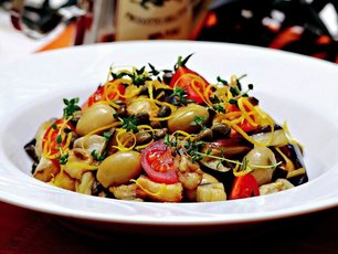 Zeytinli Patlıcan Salatası