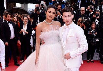 Priyanka Chopra ve Nick Jonas dünyaca ünlü markanın reklam yüzü oldu