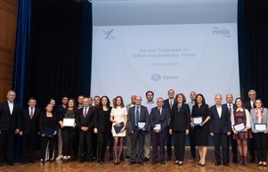 Dünyaya Açılan Pınar Süt, 52 Yaşında