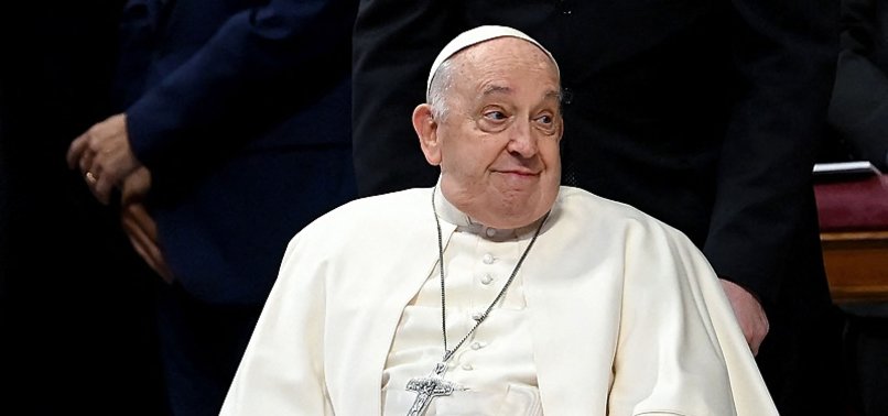 POPE CANCELS SATURDAY MEETINGS BECAUSE OF MILD FLU - VATICAN