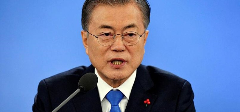 S.KOREAN LEADER SAID TO INVITE KIM TO SEOUL SUMMIT