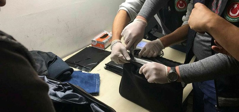 COCAINE SEIZED FROM DUTCH PASSENGER IN ISTANBUL AIRPORT