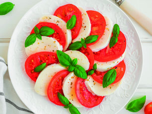 Caprese Salatası