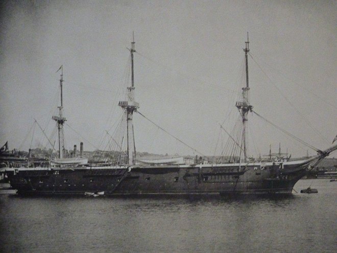 sultan abdulhamid in sevincle cikip
