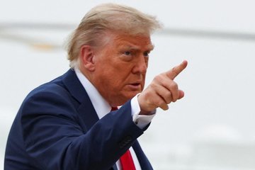 ABD Yarı İletken Piyasasında Büyük Değişiklik: Trump Yüzde 100 Tarife Açıkladı