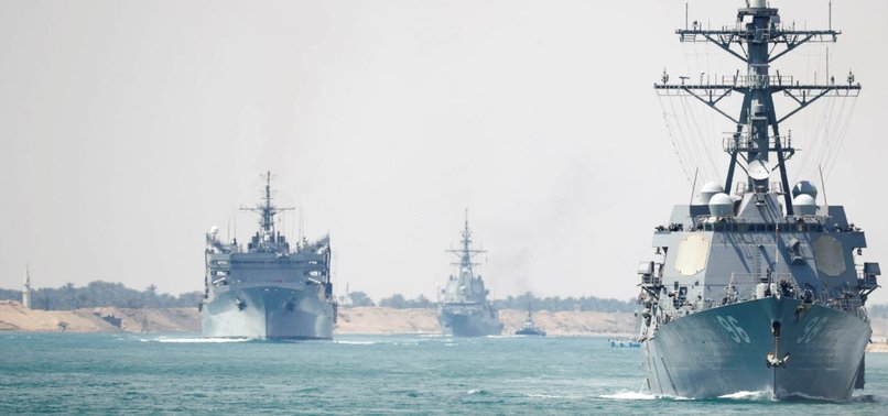 IRANIAN MISSILES CAN HIT U.S. WARSHIPS IN GULF - GUARDS