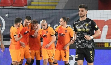 Kerem Aktürkoğlu's hat-trick fires Galatasaray to 3-1 win over Göztepe in TSL