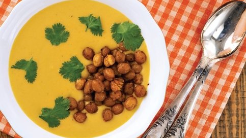 Çıtır Nohutlu Bal Kabağı Çorbası Tarifi
