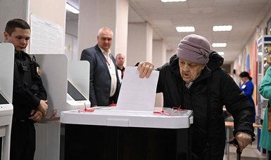 Turnout exceeds 61% in Russia as presidential election enters last day