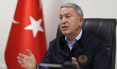 Turkish defense chief holds phone call with Afghan counterpart discuss Kabul airport