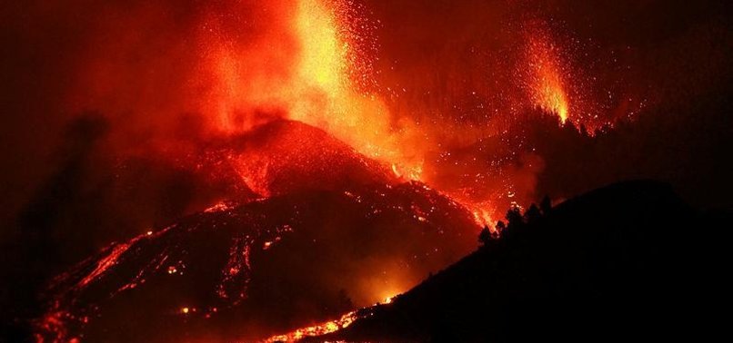 THOUSANDS FLEE AS VOLCANO ERUPTS ON SPAINS LA PALMA ISLAND, HOMES DESTROYED