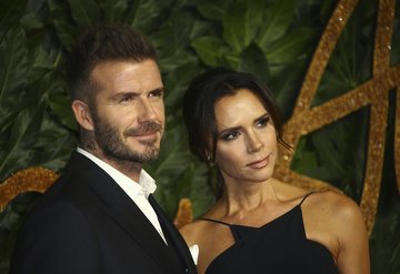 Victoria Beckham dövmesini sildirdi, ayrılık haberi güçlendi