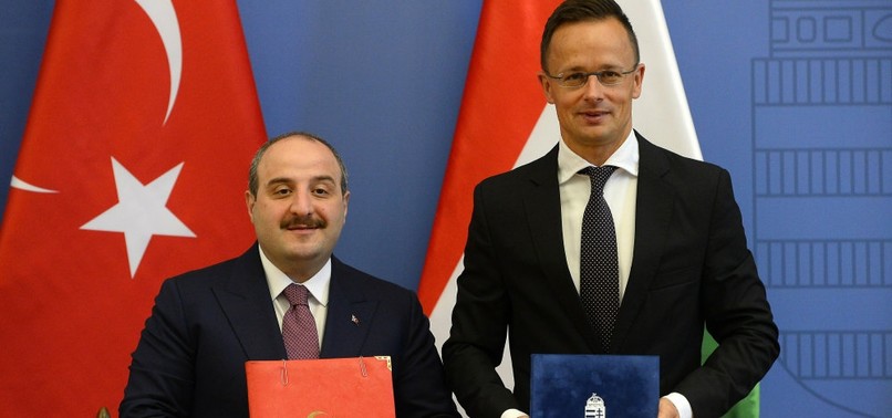 TURKEY PRESSES HUNGARY TO LIFT TRANSPORT QUOTAS