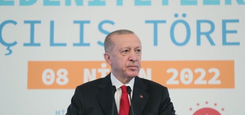 TURKISH PRESIDENT CONGRATULATES PAKISTANS NEW PRIME MINISTER