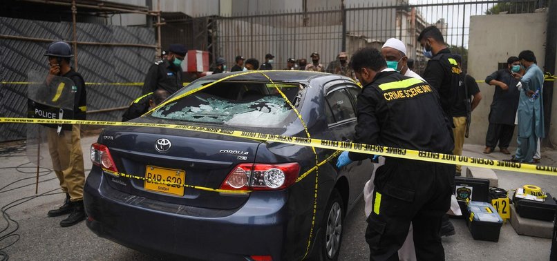 GUNMEN ATTACK PAKISTANI STOCK EXCHANGE, SIX KILLED - POLICE
