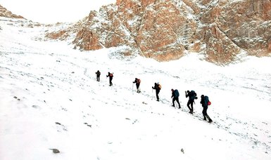 Missing Belarusian twin sisters found safe in Aladağlar Mountains