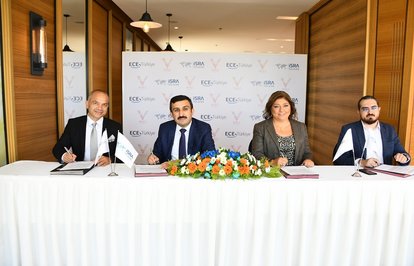 VMallİstanbulunyönetimiEceTürkiyeyeemanet