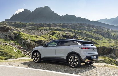 RenaultYeniMeganeETECHitanıttı