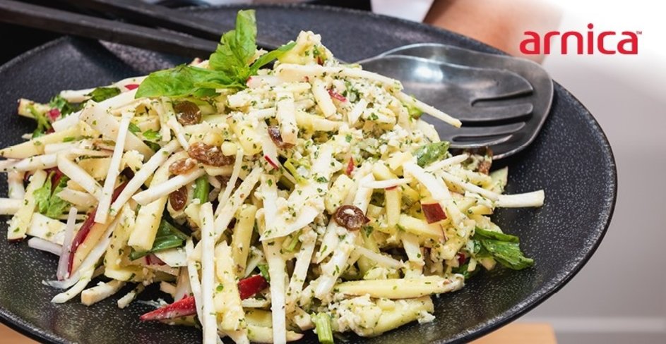 Kerevizli elma salatas�