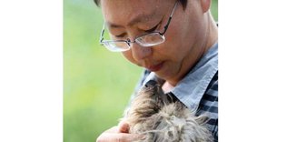 Sokak köpeklerinin koruyucusu