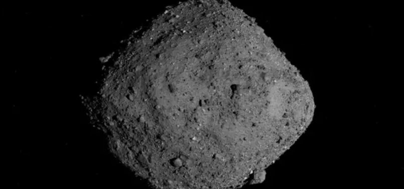 SCIENTISTS FIND STARDUST OLDER THAN SOLAR SYSTEM