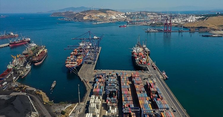 Türkiye’nin ihracatta bölge ve ürün çeşitliliği arttı