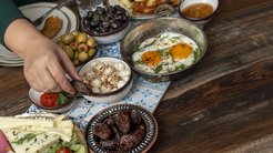 Sahurda tuzlu gıdalar neden riskli?