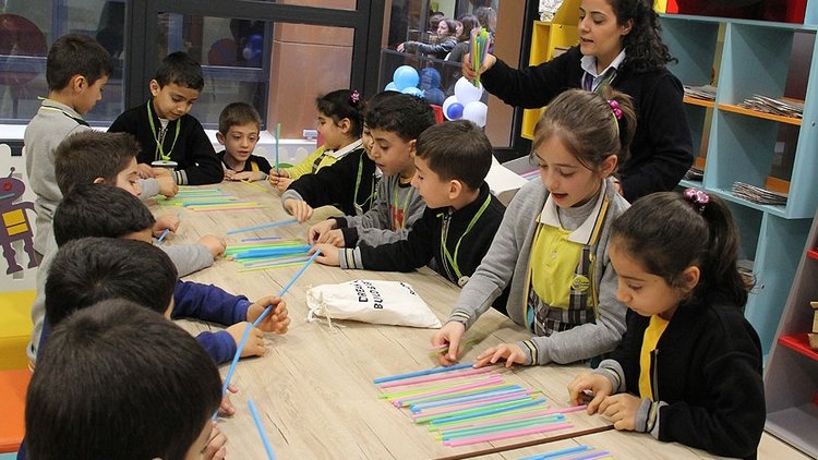 ’Uygulamalı Çocuk Kütüphanesi’ miniklerin ufkunu açıyor