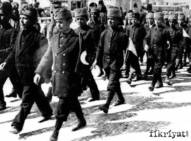 OSMANLI​ YEDİ DÜVELE KARŞI MÜCADELE VERDİ