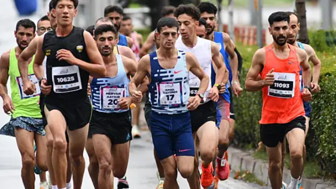 KAYSERİ’DE MARATON HEYECANI YAŞANDI