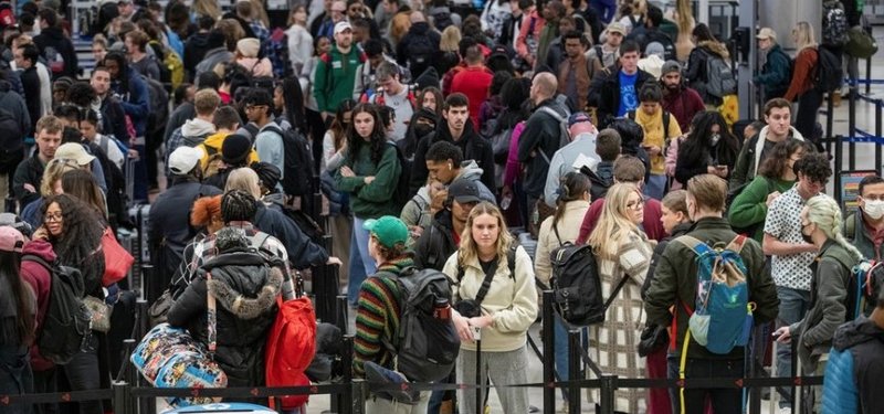 U.S. screened 2.56 million air passengers Sunday, highest since 2019