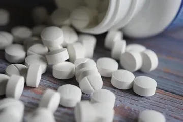 Trump, jenerik ilaçlara 2028’den itibaren yüzde 100 gümrük vergisi uygulama planını açıkladı
