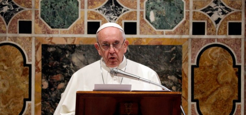 POPE CALLS ON WORLD TO HELP MIGRANTS IN LIBYA
