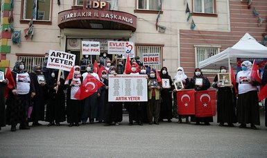 Turkey's Erdoğan to share iftar with anti-PKK sit-in mothers
