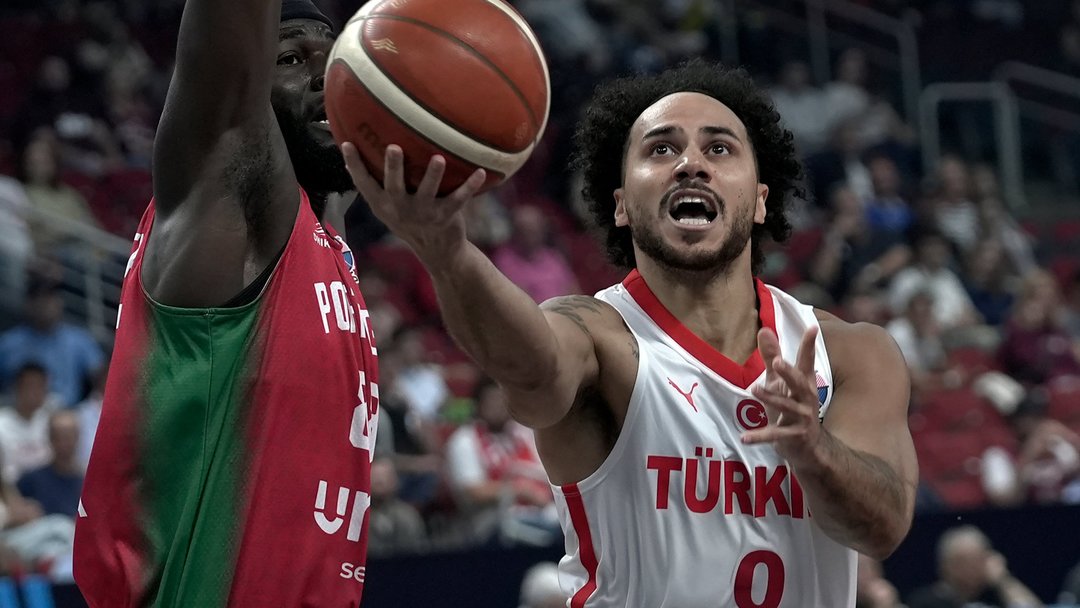 12 DEV ADAM SON 16 TURUNU GARANTİLEDİ