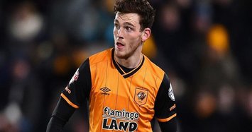 Liverpool close in on Andy Robertson signing