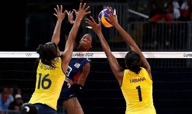 US women's volleyball team win 2021 FIVB Nations League trophy