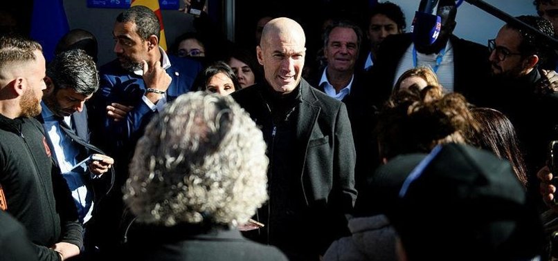 Zinedine Zidane to be named PSG coach next season  report