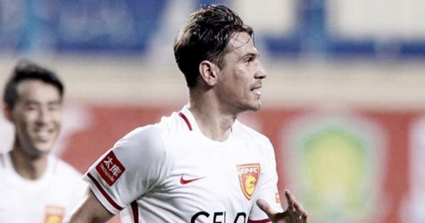 Ersan Gülüm yola çıktı