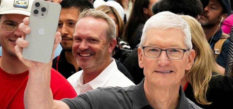 APPLE CEO TIM COOK MAKES SURPRISE VISIT TO CHINA